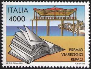 Premio Viareggio-Repaci - libro e stabilimento balneare