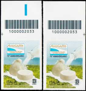 ASSOLATTE : Associazione Italiana Lattiero-Casearia - 75°  Anniversario della fondazione - coppia di francobolli con codice a barre n° 2033 in ALTO destra-sinistra