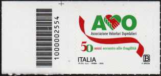 AVO - Associazione Volontari Ospedalieri - 50° Anniversario della fondazione - francobollo con codice a barre n° 2554  a  SINISTRA  in  alto