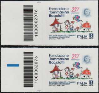 Fondazione Tommasino Bacciotti Onlus - 20° Anniversario della istituzione - coppia di francobolli con codice a barre n° 2076 a SINISTRA alto-basso