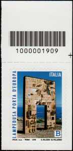 Lampedusa, porta d'Europa - francobollo con codice a barre n° 1909 in ALTO a destra
